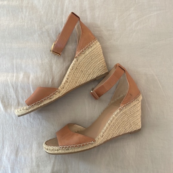 Vince Camuto Espadrille Wedges - Picture 6 of 7